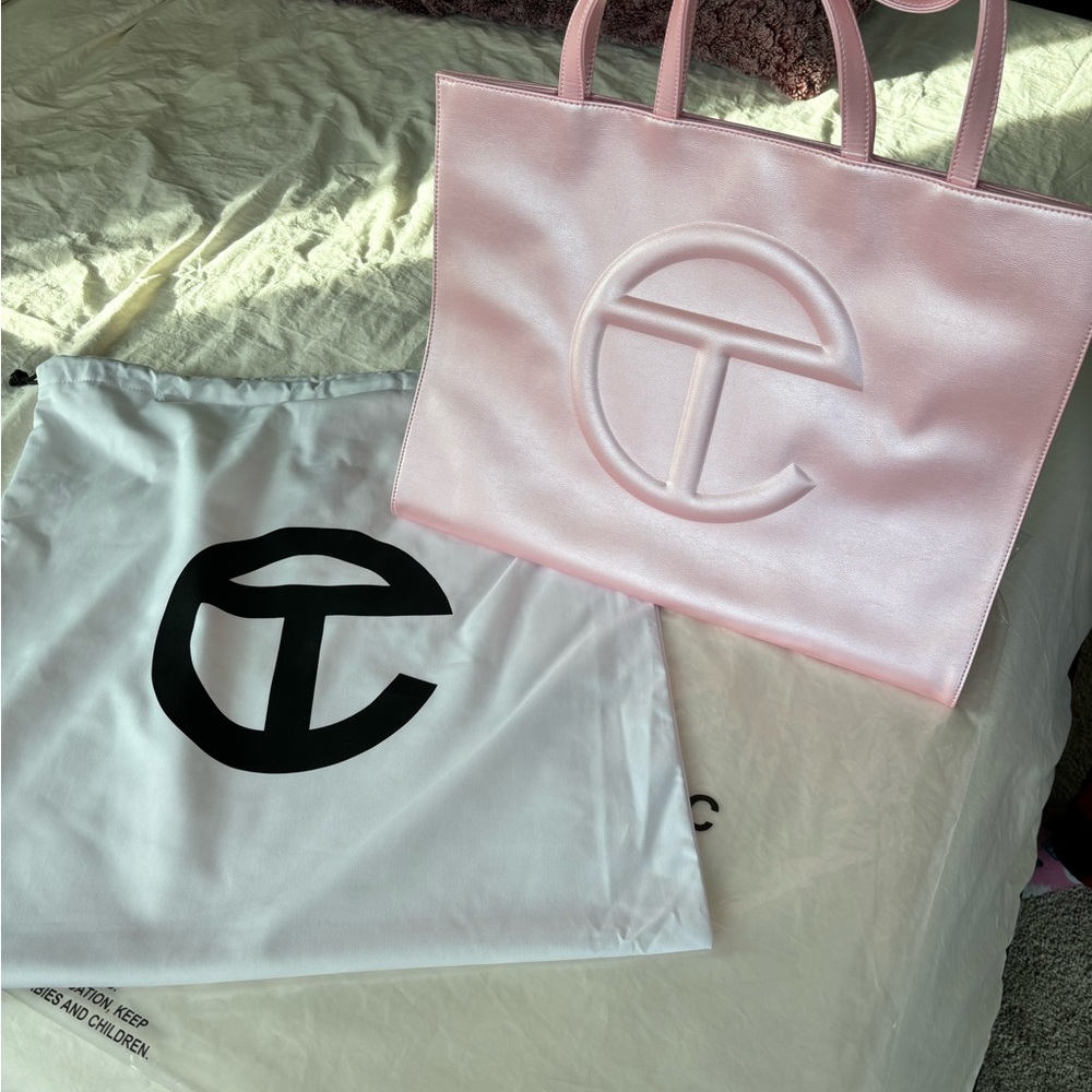 NWT Ballerina Large Telfar Bag